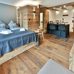 Fauken-kammerl Apartment